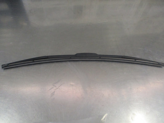 Holden Acadia Genuine Drivers Front Wiper Blade 600mm  New Part