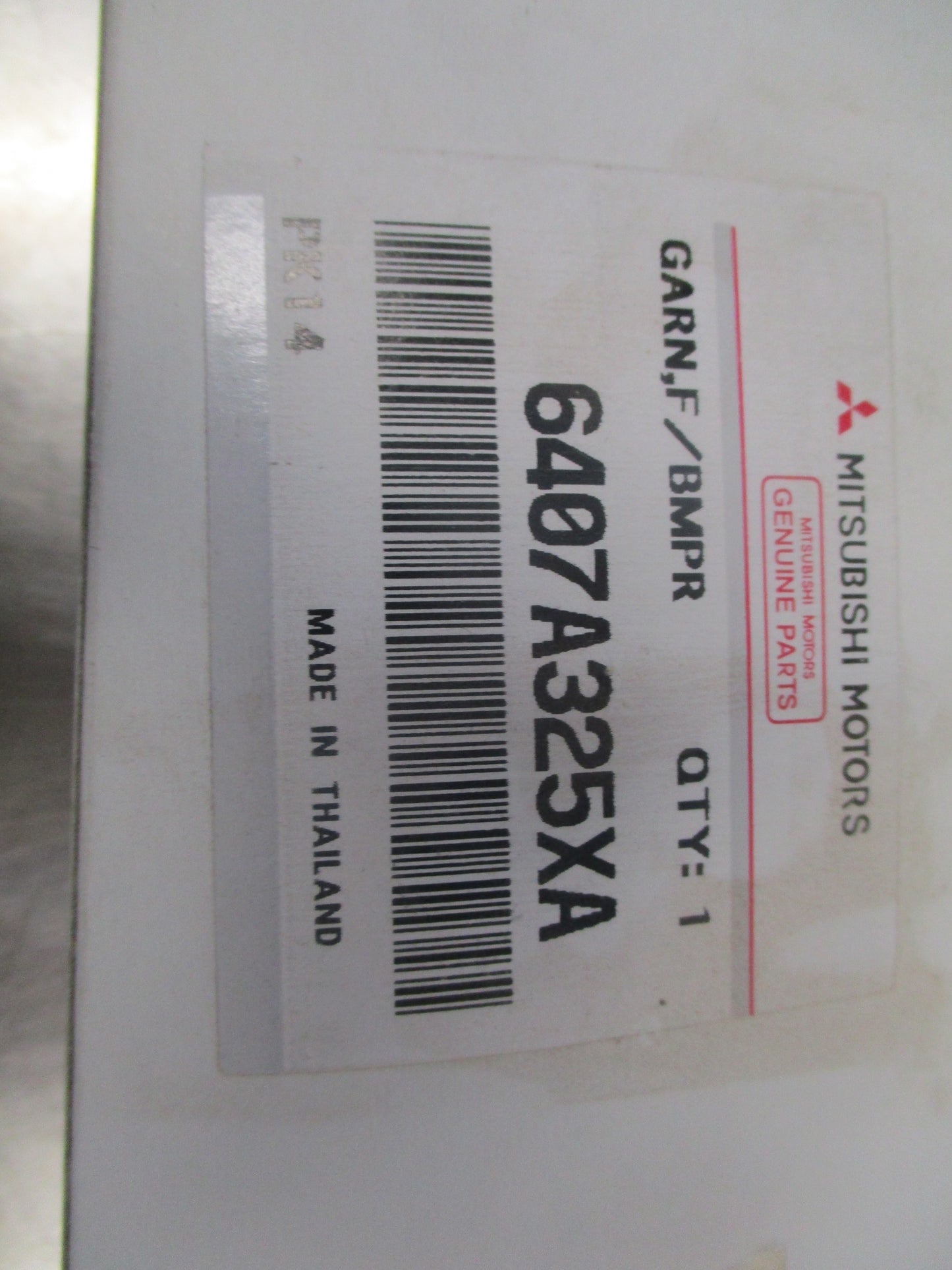 Mitsubishi Triton MR Genuine Front Bumper Side Garnish New Part