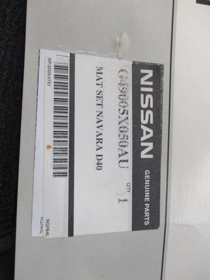 Nissan D40M Navara Genuine Set of 4 Carpet Mats New Part