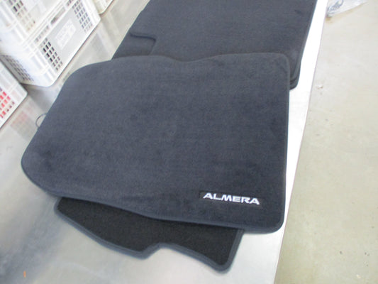 Nissan Almera N17 Genuine Set of 4 Carpet Mats New Part
