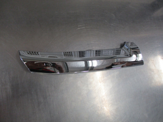 Subaru Impreza Genuine Right Hand Front Grille Moulding New Part