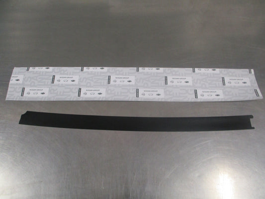 Nissan Patrol Genuine Left Hand Rear Right Tape New Part