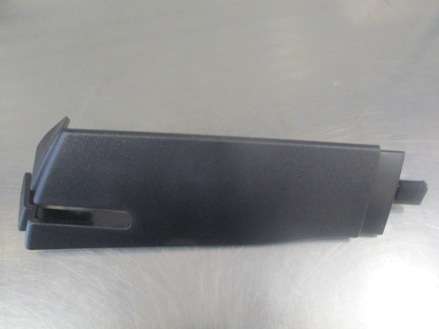 Nissan X-Trail Genuine Back Door Left Hand Hinge Cover New Part