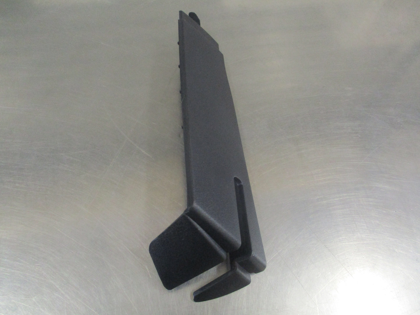 Nissan X-Trail Genuine Back Door Left Hand Hinge Cover New Part