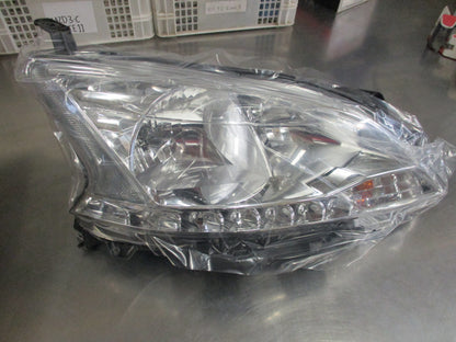 Nissan B17 Pulsar Genuine Right Hand Headlight New Part