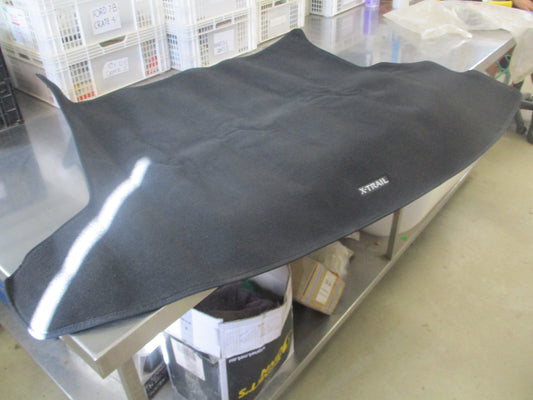 Nissan X Trail T30 Genuine Carpet Cargo Mat New Part