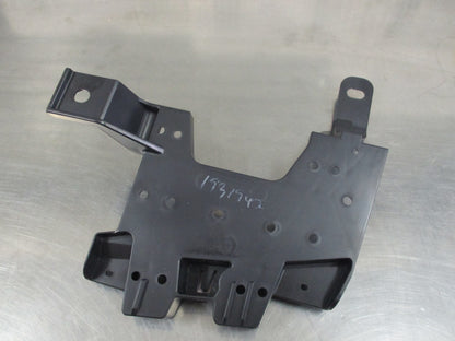Nissan Pulsar Genuine Right Hand Radiator Grille Bracket New Part