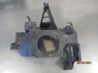 Koito Fog Light Bracket For Toyota Landcruiser 200 Series 1 USED VGC