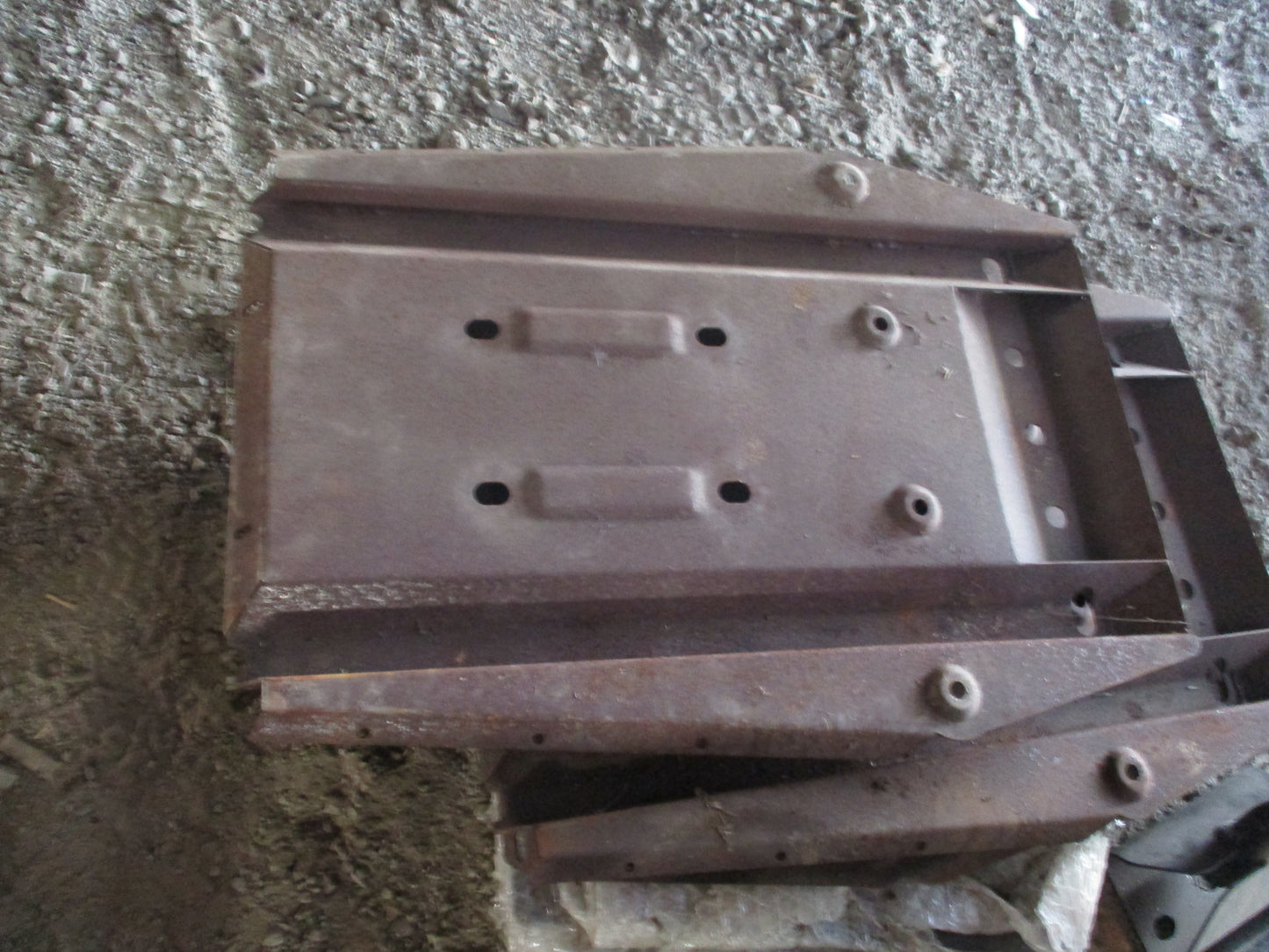 Universal Steel Bash Plate 900x670mm New Unpainted
