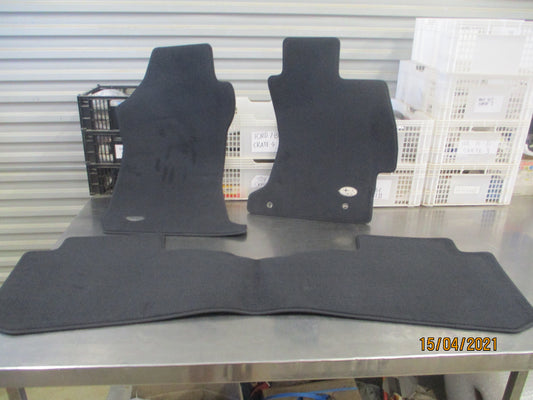 Subaru Forester Genuine Carpet Floor Mat Set New Part