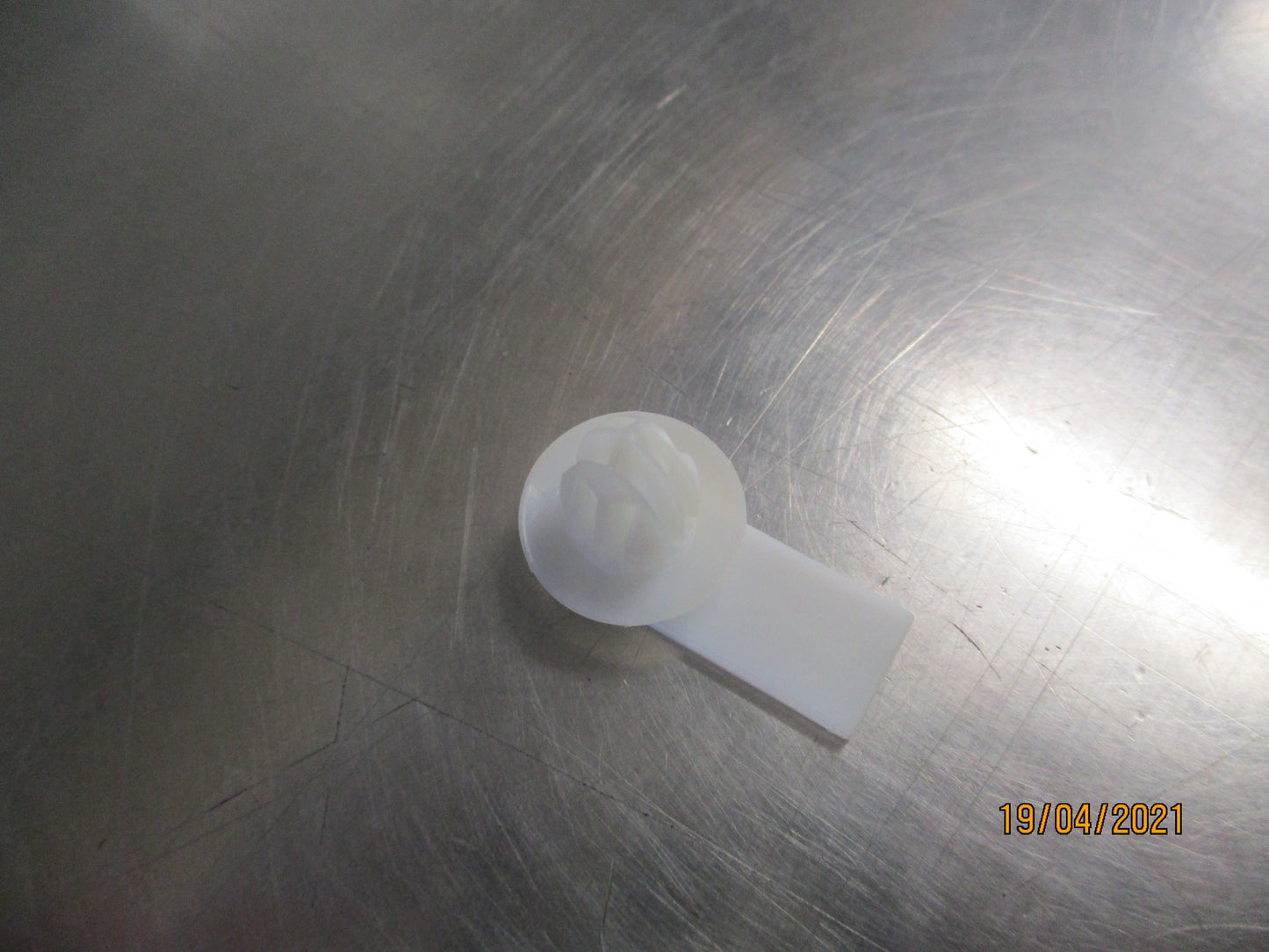 Subaru Impreza/XV Genuine Clip For Side Spoiler And Side Garnish New Part