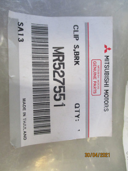 Mitsubishi MK Triton Genuine Front Brake Clip Set New Part