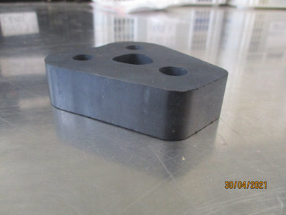 Mitsubishi Pajero/Triton/Delica Genuine Exhaust Hanger Rubber Mount New Part