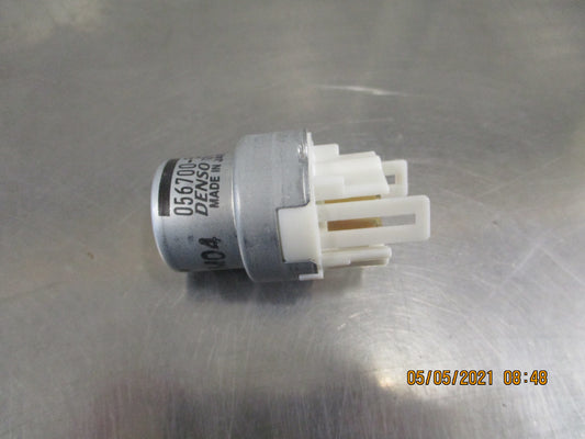 Mitsubishi Various Models Genuine Fan Relay New Part