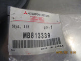 Mitsubishi Pajero Genuine Left Hand A/C Condenser Seal New Part