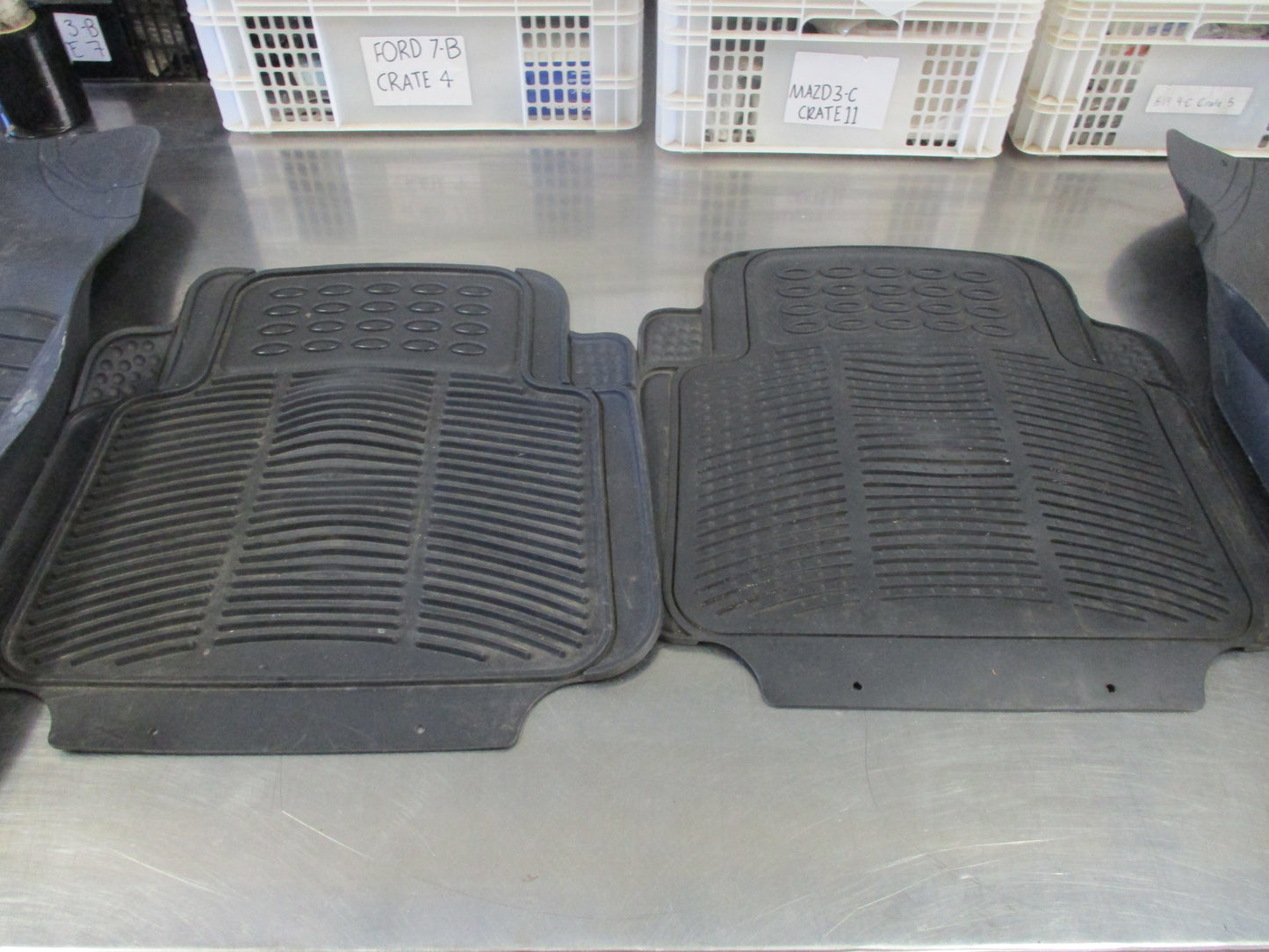 Universal Rubber Floor Mat Set VGC Used Part