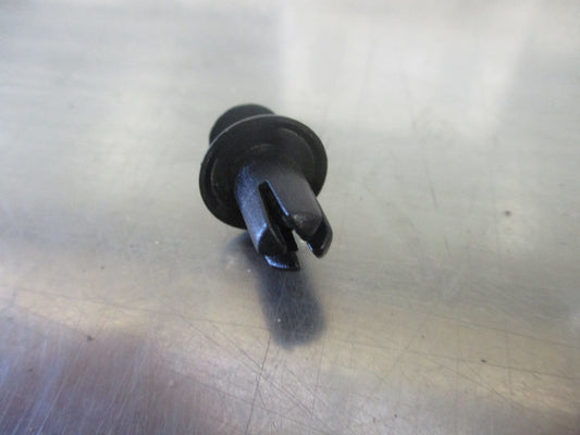 Holden VN-VZ Commodore Genuine Guard Liner Rivets New Part