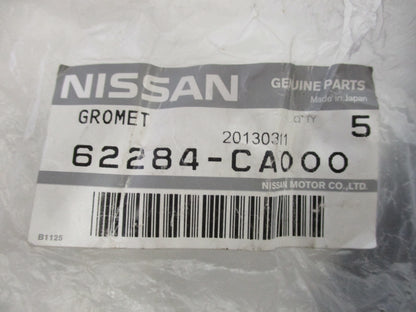 Nissan Murano Genuine Bumper Grommet New Part