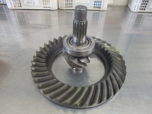 Isuzu FSR32/33 Truck Genuine Rear Final Drive Gear New Part