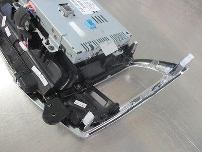 Holden VF Commodore Genuine SAT NAV Head Unit New Part