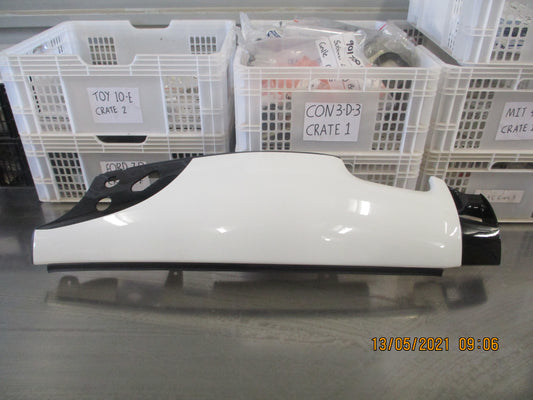 ISUZU FVR FTR Genuine Front Right Side Body Panel New Part