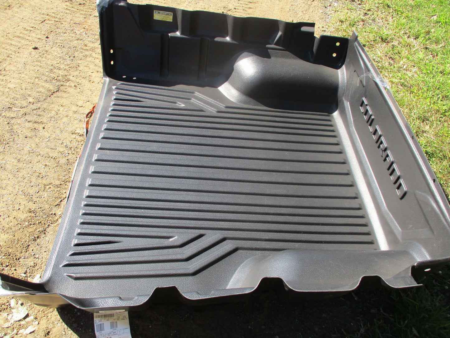Holden RG Colorado Z71 Genuine Under Rail Tub Liner New Part