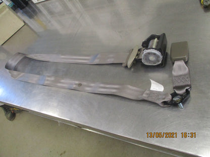 Holden WK Statesman Genuine Centre Seat Belt With Buckle New Part