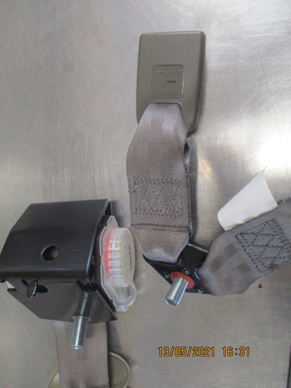 Holden WK Statesman Genuine Centre Seat Belt With Buckle New Part