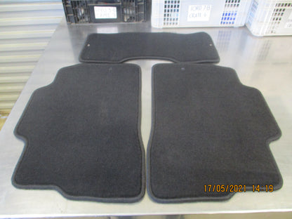 Suzuki Kizashi Genuine Carpet Floor Mats Set New Part