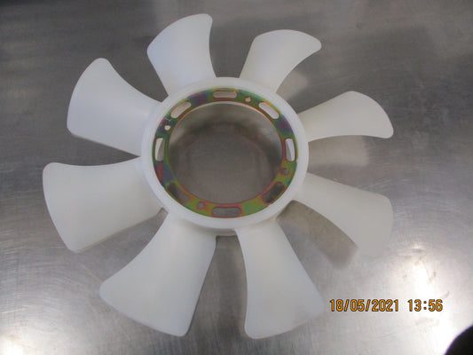 Isuzu NPR Genuine Cooling Fan New Part