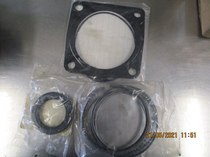 Isuzu CXZ Genuine Cylinder Liner Kit New Part