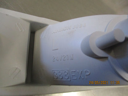 Isuzu FSR Genuine Front Combination Lamp Assembly New Part