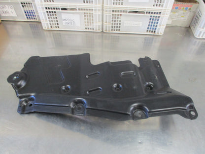 Isuzu FSR34 Genuine Right Hand Front Wheel Arch Apron New Part