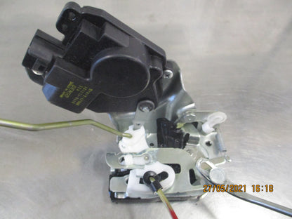 Suzuki Jimny Genuine Front Left Door Lock New Part