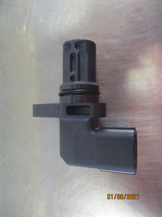 Suzuki Grand Vitara/Kizashi/SX4 Genuine Engine Camshaft Position Sensor New Part