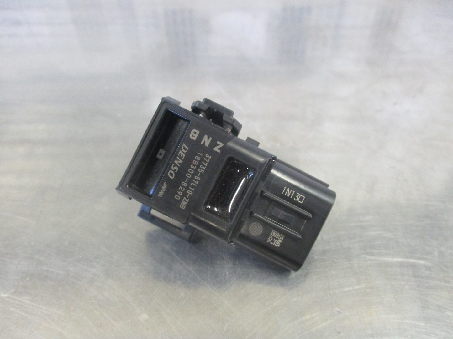 Suzuki Kizashi Genuine Rear Parking Sensor New Part