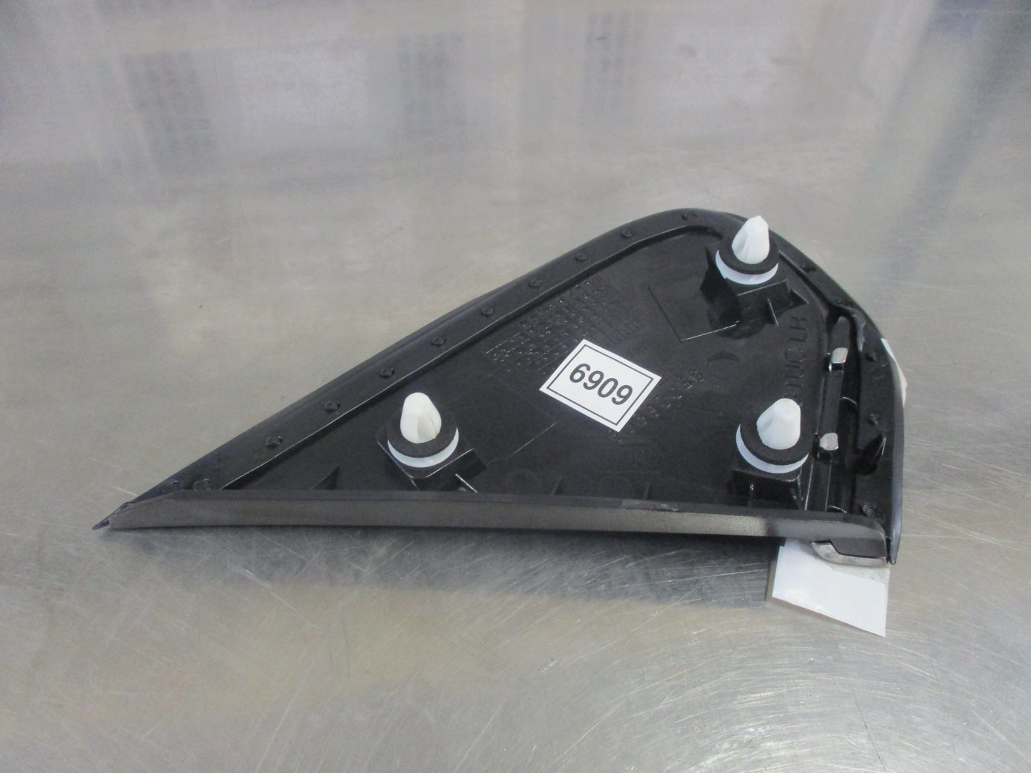Holden Trax Genuine Left Hand Front Outer Side Body Trim New Part