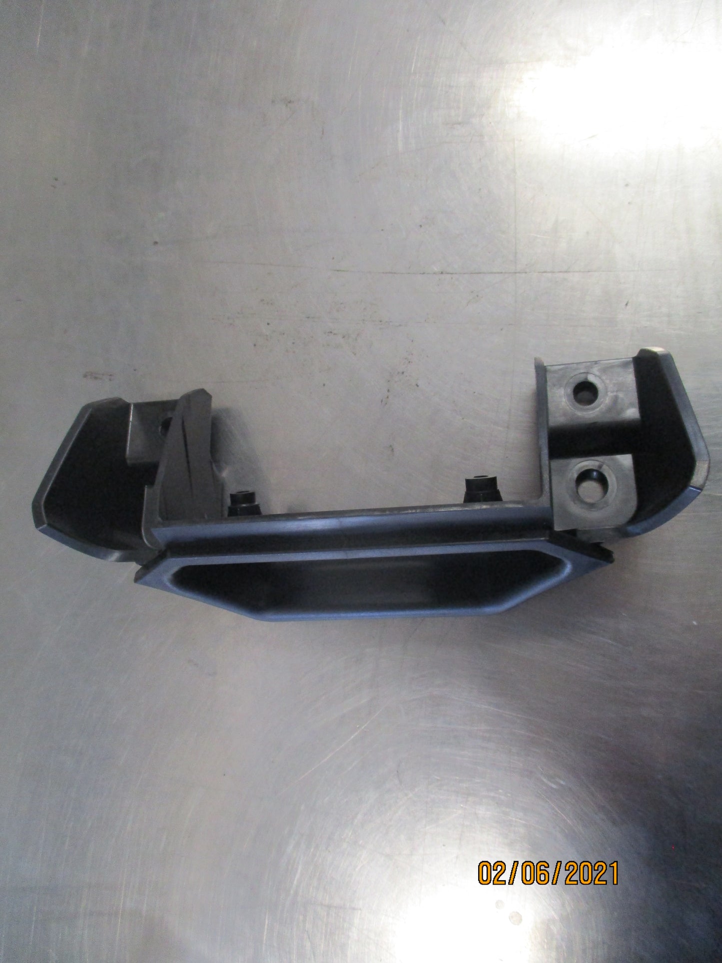 Suzuki SX4 Genuine Boot Opening Switch Button Bracket New Part