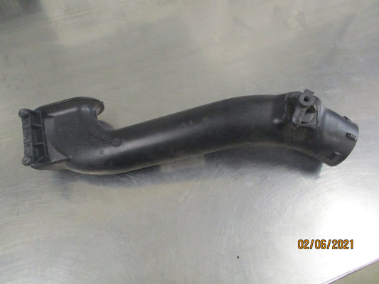 Holden Astra Genuine Air Intake Cleaner Tube New Part