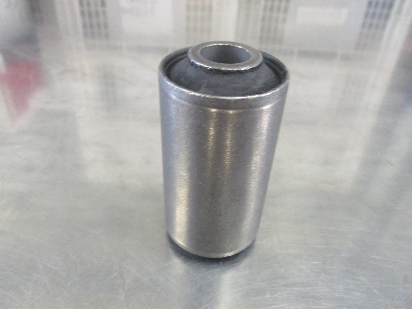 Isuzu N Series Genuine Front Spring Bushing New Part