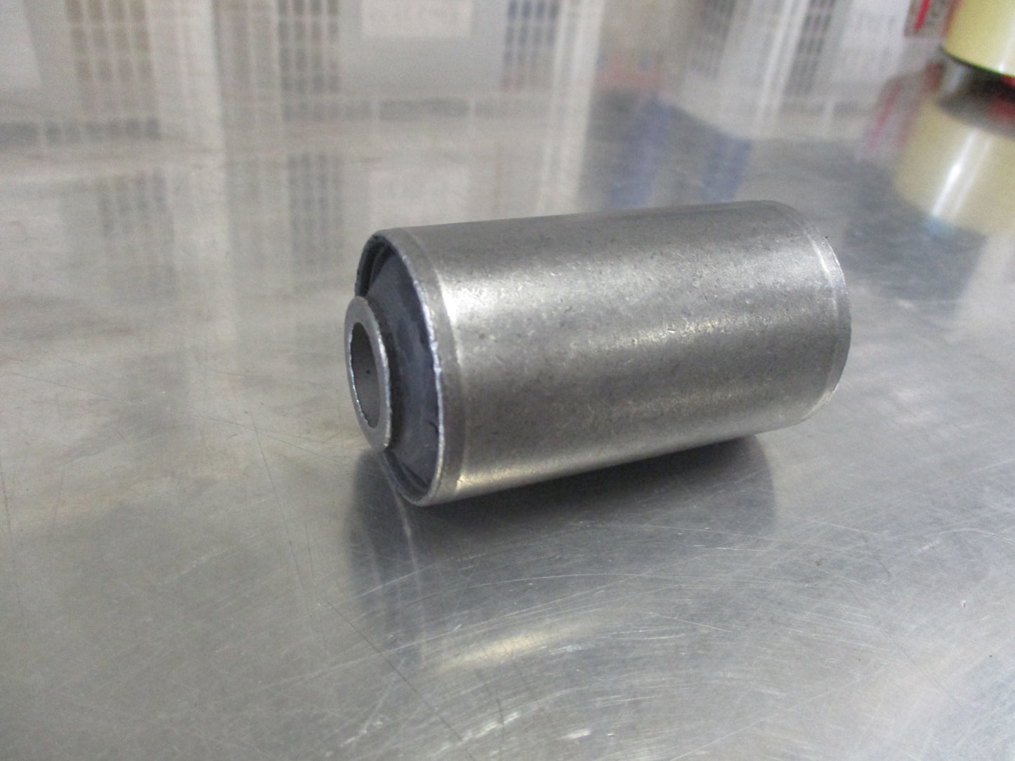 Isuzu N Series Genuine Front Spring Bushing New Part