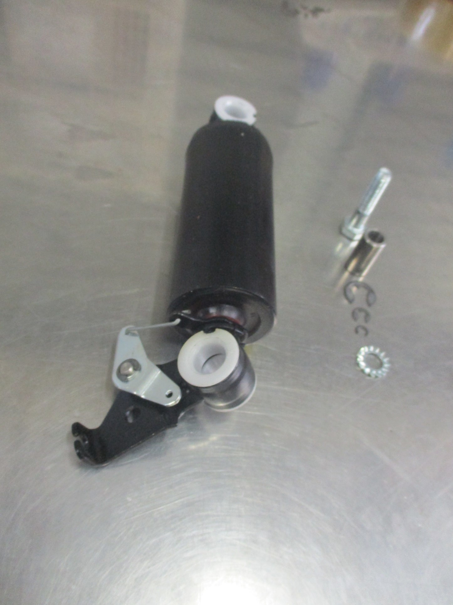 Isuzu Truck Genuine Seat Shock Absorber New Part