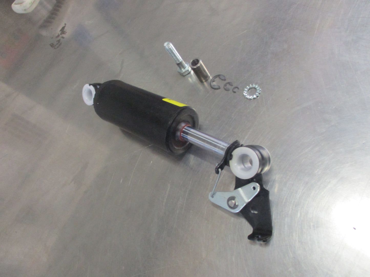 Isuzu Truck Genuine Seat Shock Absorber New Part