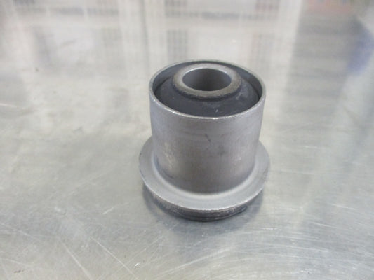 Isuzu NKR/NPR Genuine Front Leaf Spring Bracket Bushing New Part