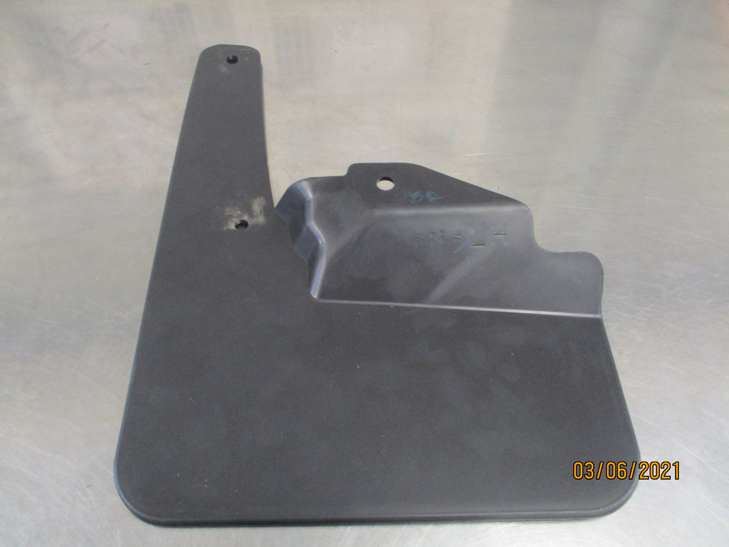 Holden RA Rodeo/RC Colorado Genuine Left Hand Front Mudflap New Part