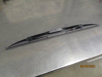 Holden Cruze JG JH Genuine Front Windshield Wiper New Part