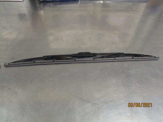Holden Barina MJ Genuine Front Right Windshield Wiper Blade New Part