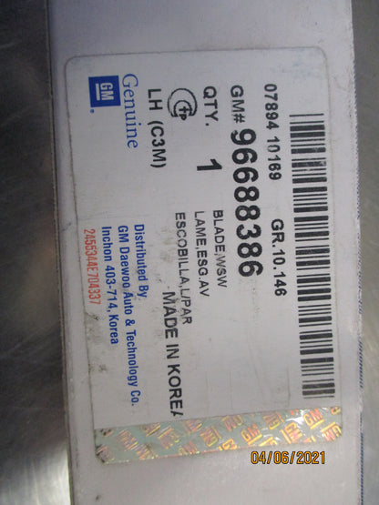 Holden Barina MJ Genuine Front Left Windshield Wiper Blade New Part