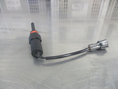 Isuzu FRR Genuine Brake Master Cylinder Air Warning Switch New Part