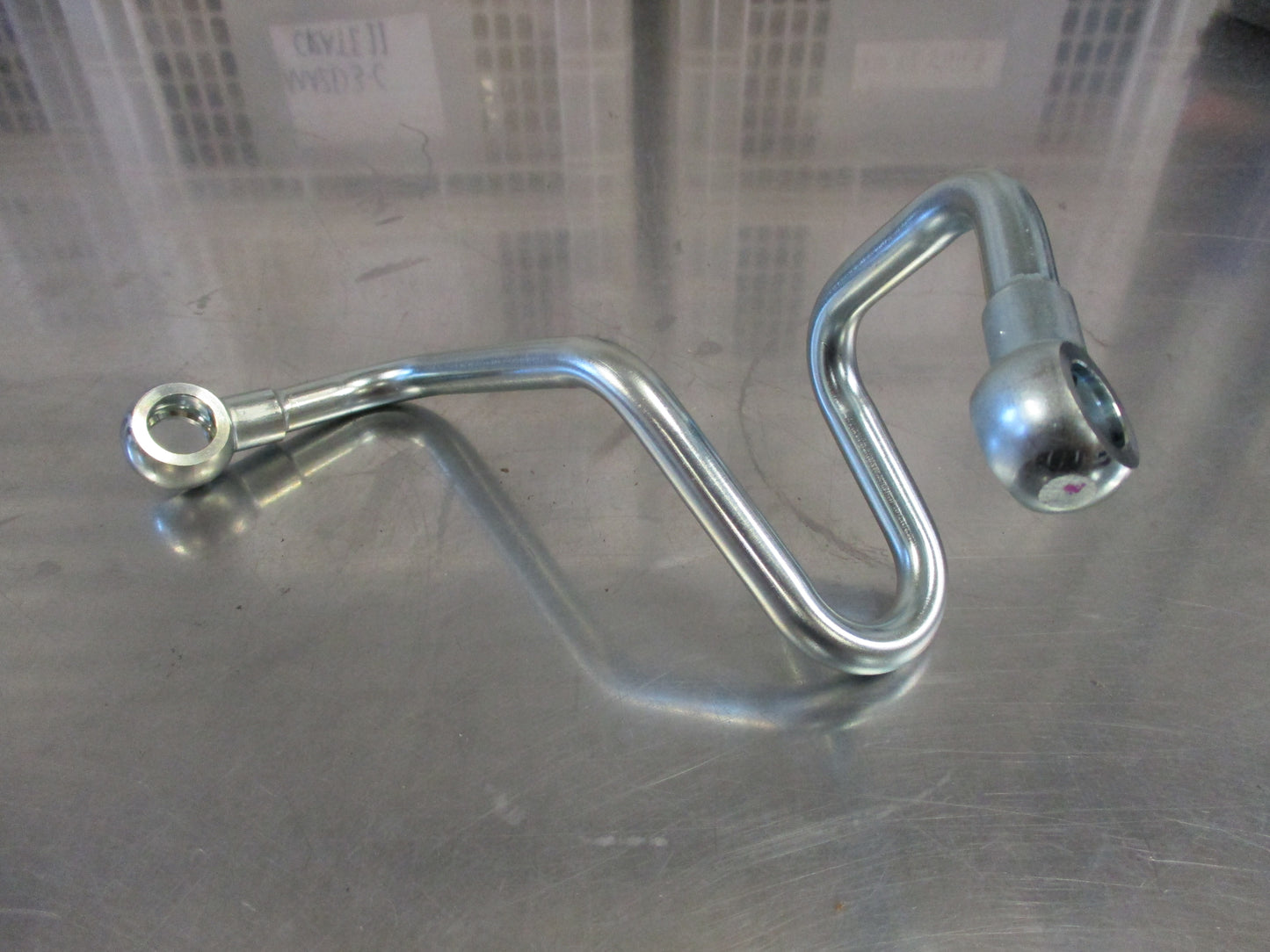 Isuzu CYZ Genuine Turbocharger Water Inlet Pipe New Part